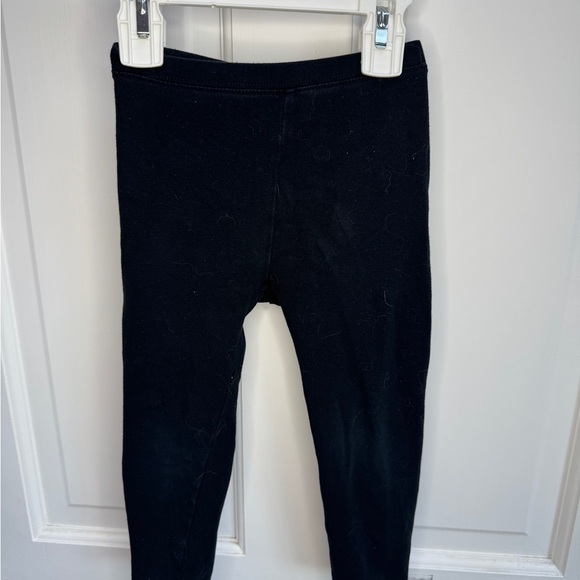 Baby GAP 3T Girls Black Leggings Pants for a Sleek Fit - Picture 1 of 3